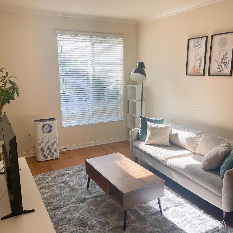 Holiday In La - 1Br With Free Parking, Laundry, Pool Los Angeles Eksteriør bilde